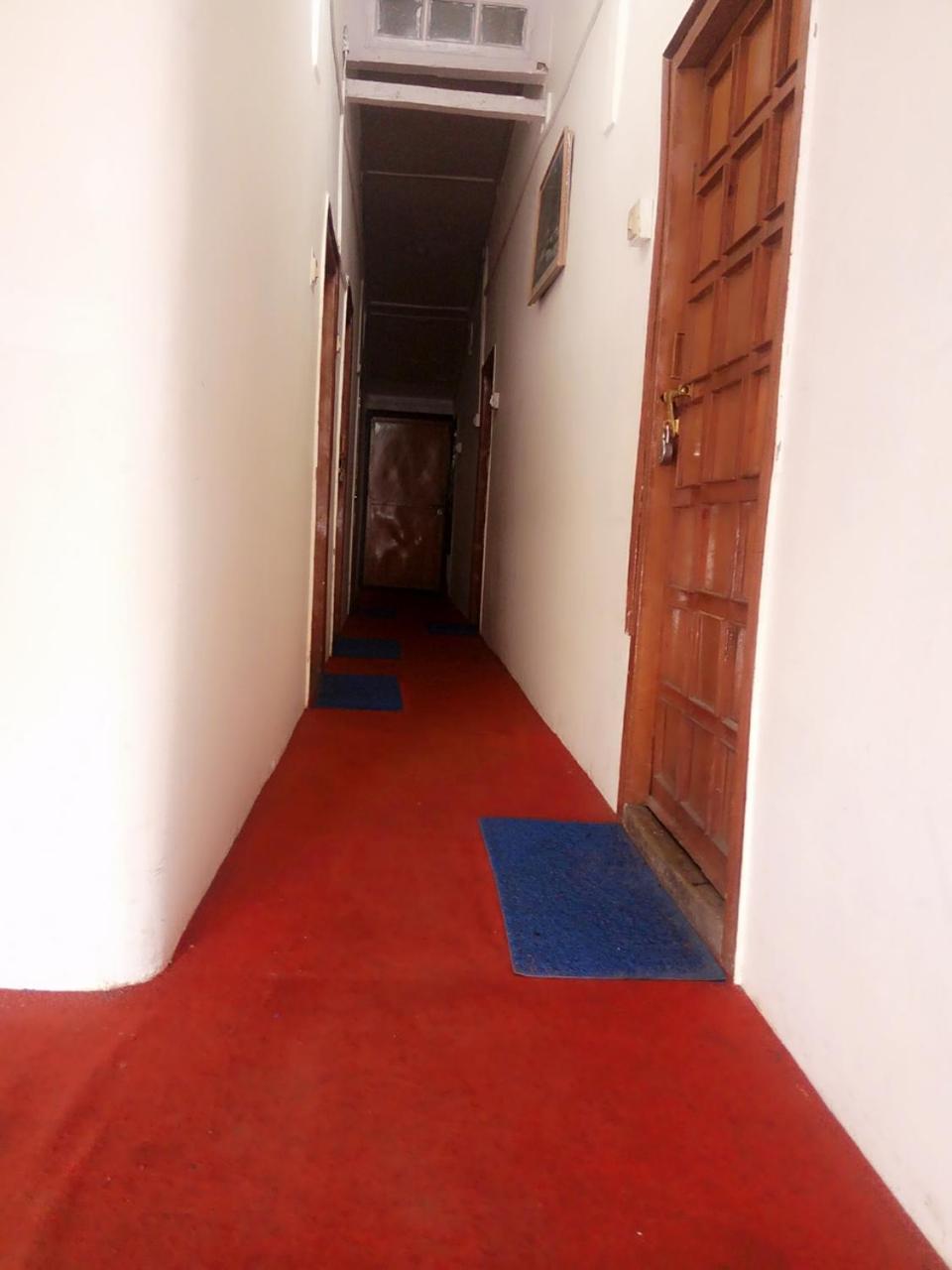 Goroomgo Luxury Stay Mall Road Nainital Εξωτερικό φωτογραφία